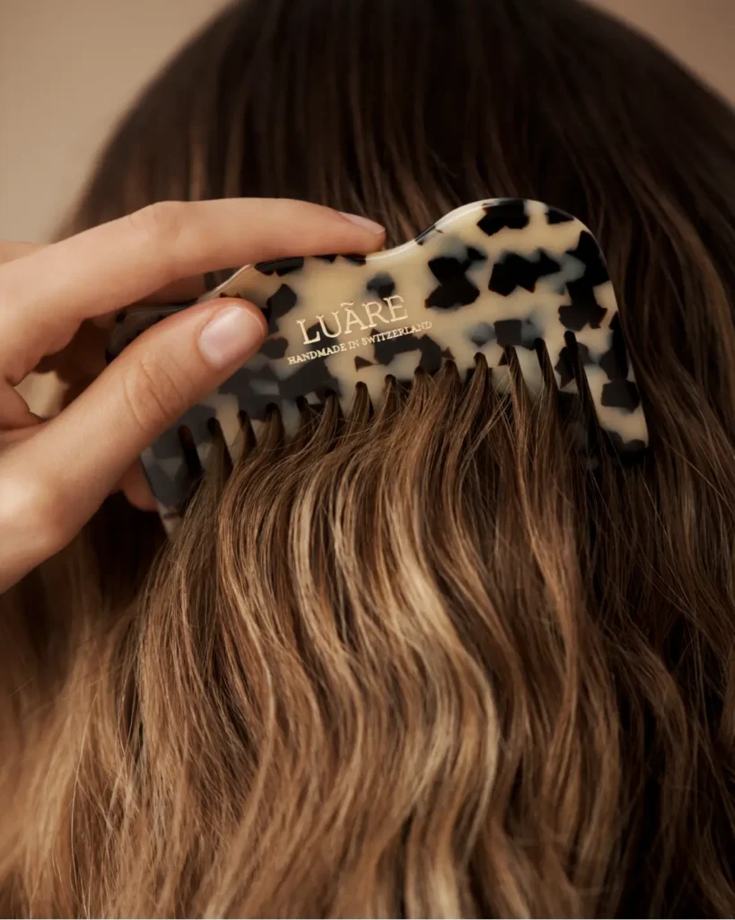 Luxury best hair comb. Wide tooth comb. Luksusowy najlepszy grzebień do włosów. Włosy kręcone. Curlygirl. Luxury hair. Akcesoria do włosów. Hair accessories.